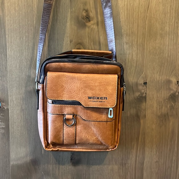 Weixier Other - Weixier crossbody travel bag